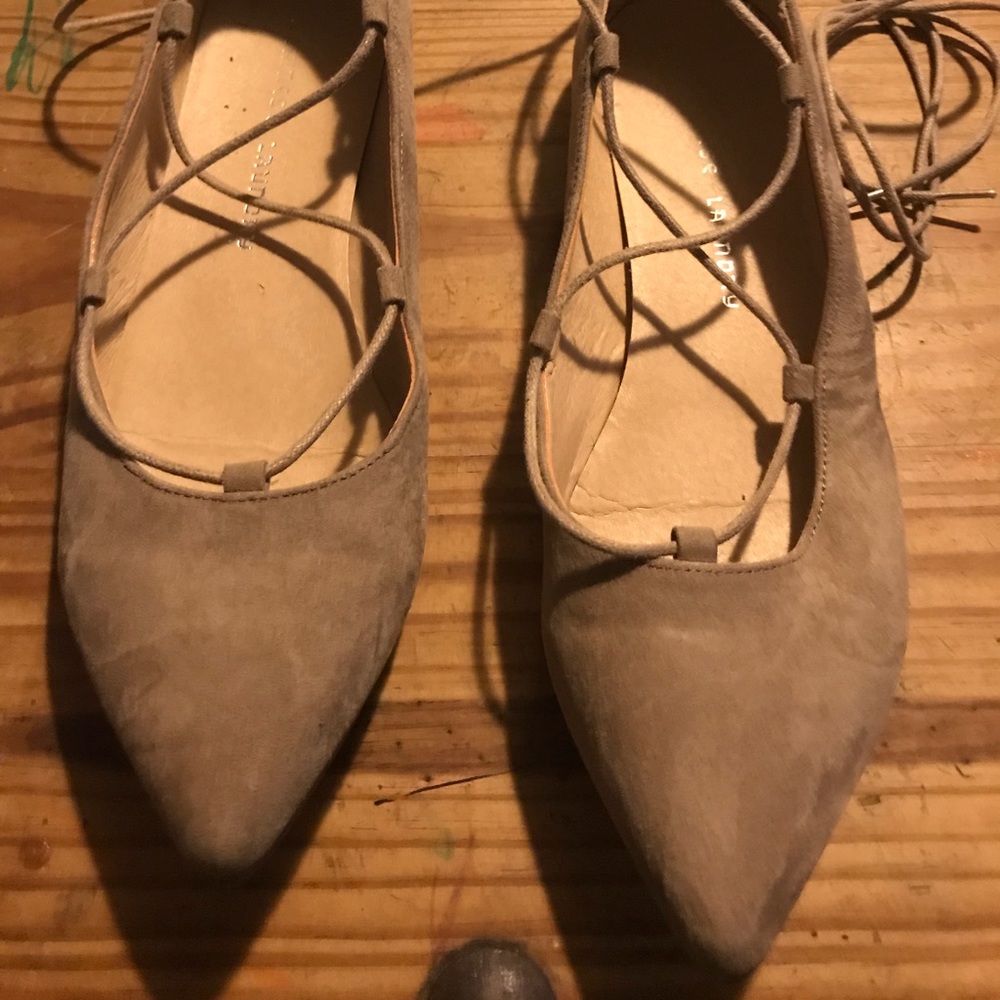 Chinese laundry flats